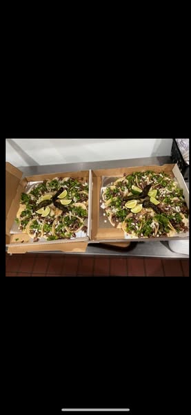 Lonchera el TA' Contento @ The Pigeon's Coop of Carlsbad, NM