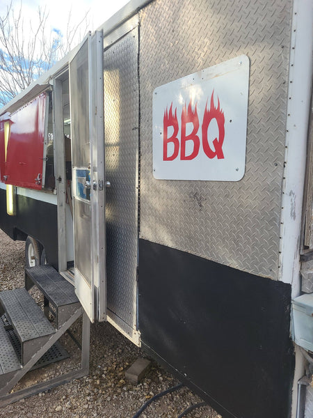 Tug Boat BBQ at The Pigeon's Coop of Carlsbad, NM