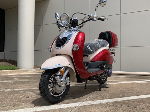 Sorento 50 cc Scooter Trailmaster